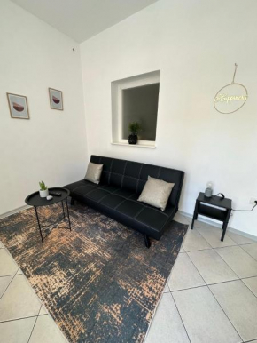 Apartment 960